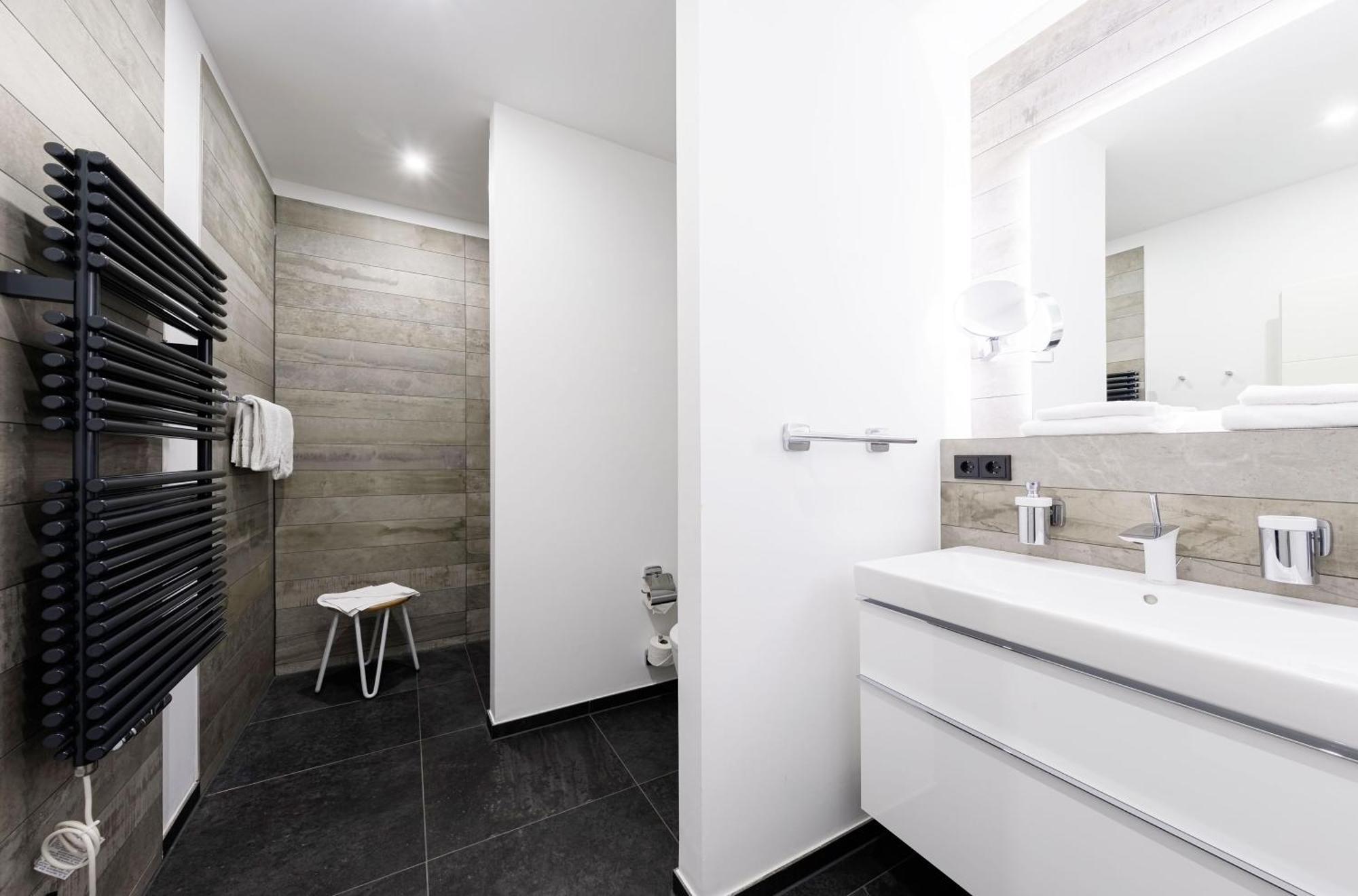 Ferienwohnung Ostseeblick Mit Balkon Wustrow  Exterior foto